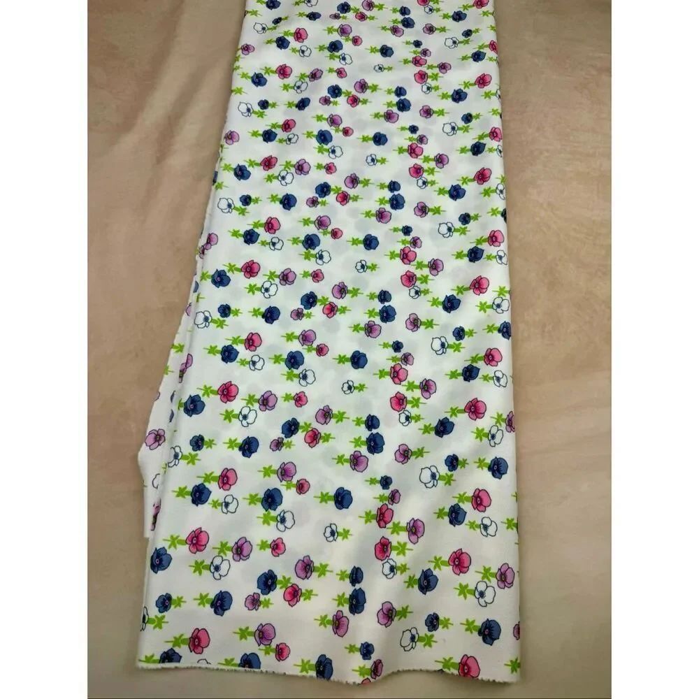 Vintage 1970s Fabric Flower Power 44x60” Mod MCM Groovy